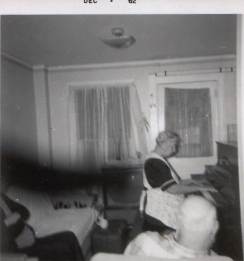 Lionel and Gra Gra piano