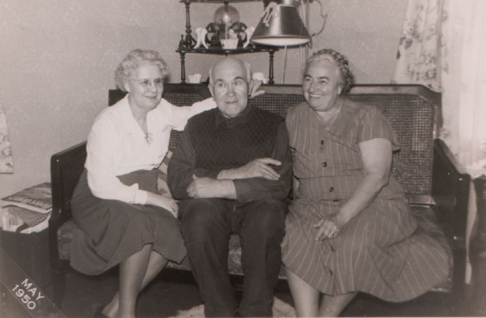 Auntie - Pop pop- Gra Gra 1950